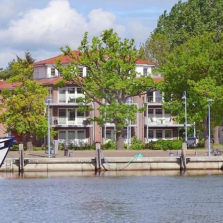 Hafennahe Penthousewohnung Mit Meerblick - Hafenresidenz Lauterbach Fewo 2-7 외부 사진